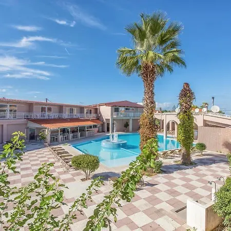 Papillon Hotel 3*